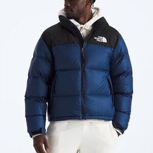 The North Face / 1996 Retro Nuptse Jacket / Size M / Estate Blue / 700 Fill